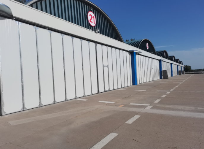 機(jī)庫(kù)推拉大門