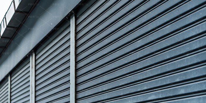 防火卷簾門怎么選？聽聽薩都奇是怎么說的吧