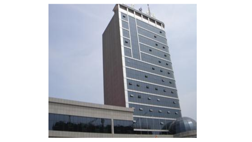 江蘇省建工使用薩都奇特級(jí)防火卷簾門(mén)、電動(dòng)擋煙垂壁